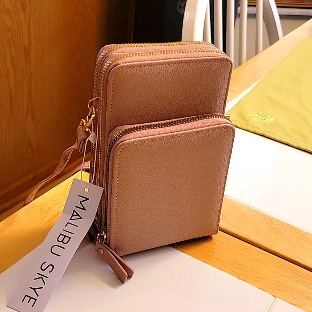 Women's compact crossbody